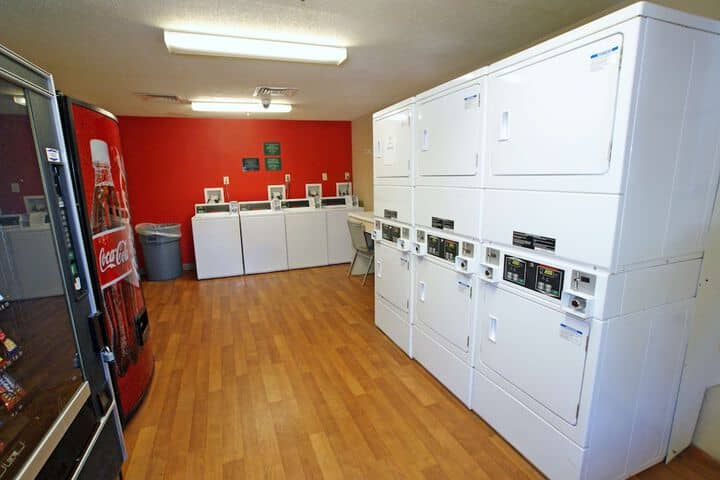 Room 25 of 25
