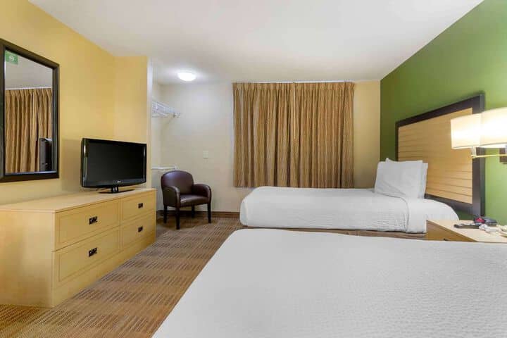Room 14 of 26