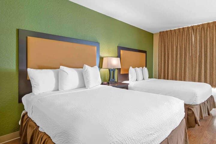 Room 20 of 48