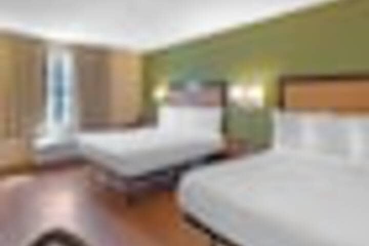 Room 44 of 93