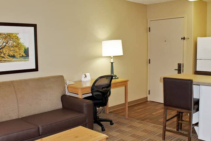 Room 20 of 36